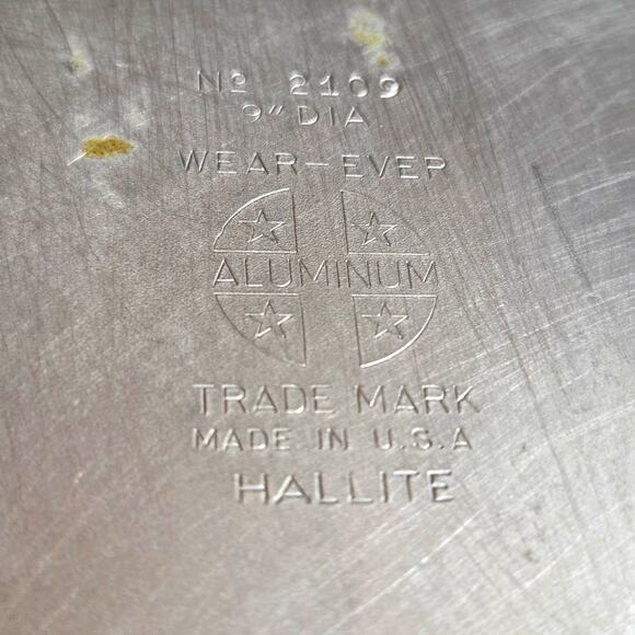 Vtg Ware-Ever Aluminum Cooking Serving Copper Lid Handles 9" Diameter MCM - Picture 5 of 9